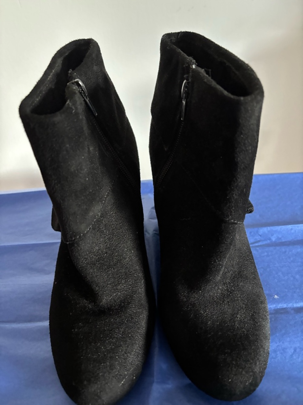 Suede Black Women's Ankle Boots - Classic Zip Style
